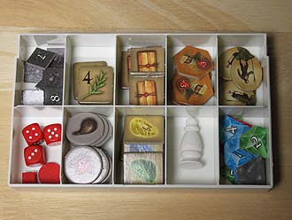 Die Legenden von Andor - 10-Fächer-Box von Conrad für verschiedene Marker, Würfel und den Erzähler