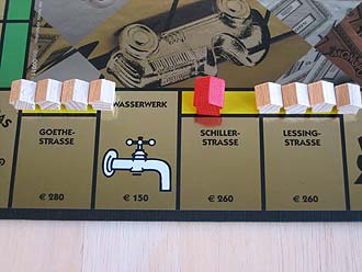 Monopoly Deluxe Edition - Hotel bauen