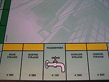 Monopoly - Die Mega Edition - Straße kaufen
