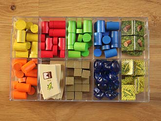 Tzolk’in - 10-Fächer-Box von Conrad für Spielsteine, Marker und Kristallschädel